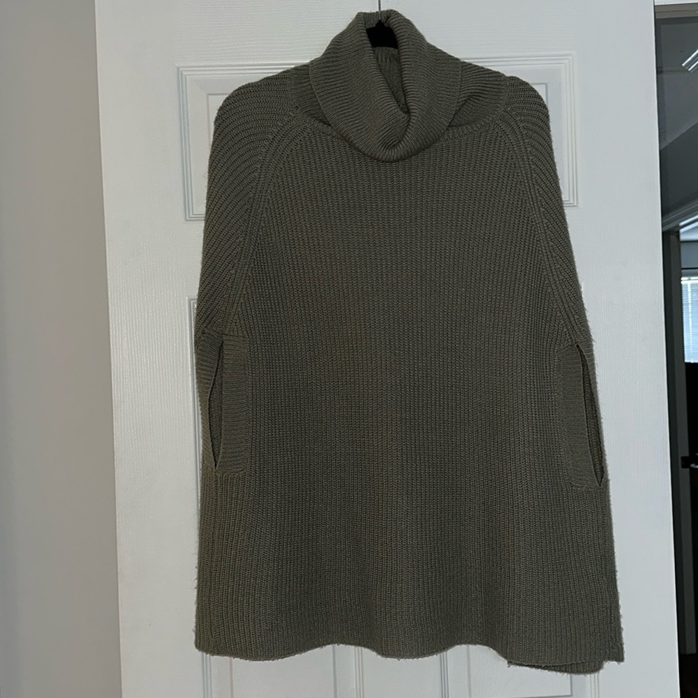 Knit Turtleneck Tunic